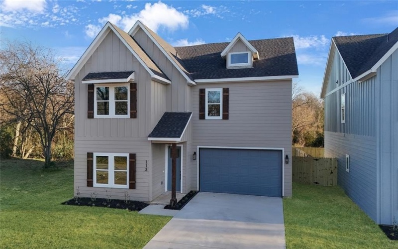 113 Church Street, Waxahachie, TX 75165, 4 Habitaciones Habitaciones , ,3 BañosBaños,Residential,En Venta,113 Church Street,0,21137447