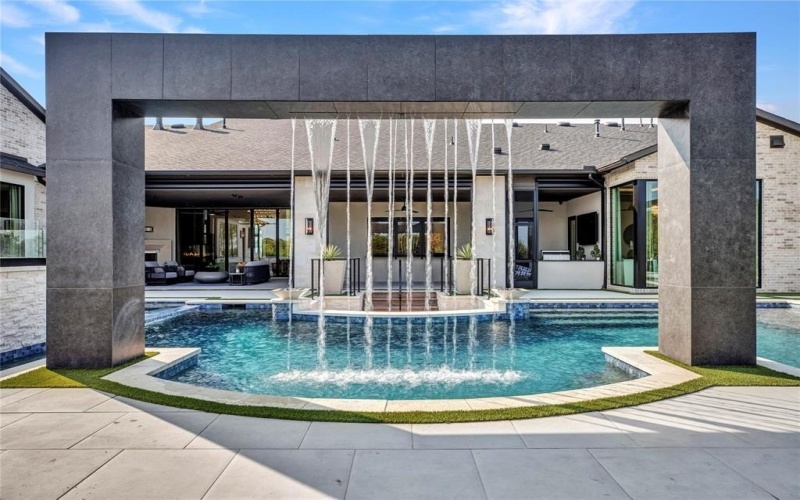 1125 W Blondy Jhune Road, Lucas, TX 75002, 9 Bedrooms Bedrooms, ,9 BathroomsBathrooms,Residential,For Sale,1125 W Blondy Jhune Road,0,21143432