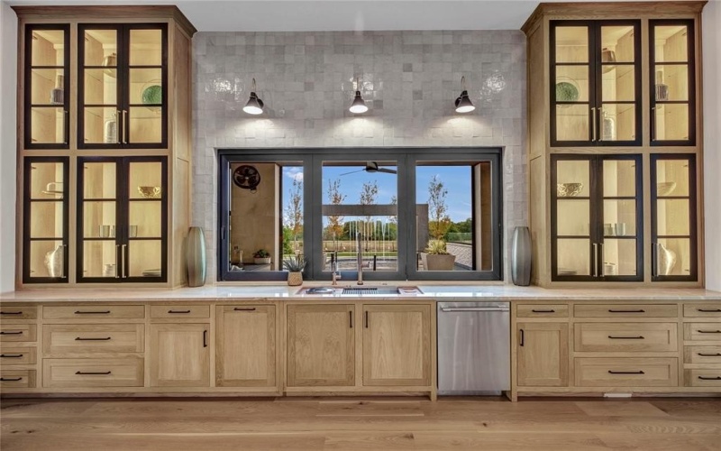 1125 W Blondy Jhune Road, Lucas, TX 75002, 9 Bedrooms Bedrooms, ,9 BathroomsBathrooms,Residential,For Sale,1125 W Blondy Jhune Road,0,21143432