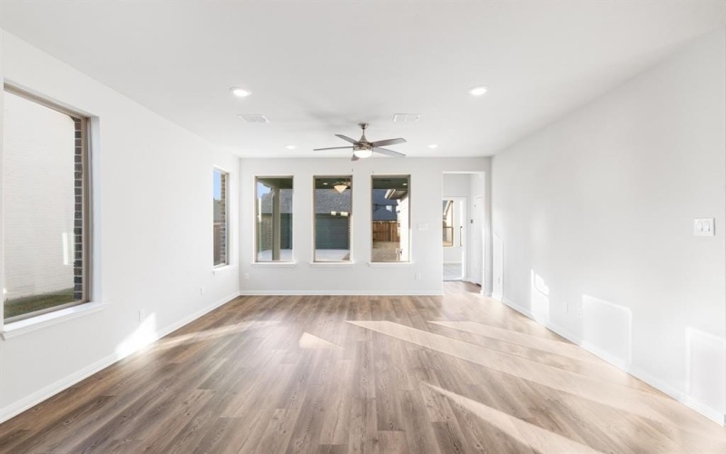 1840 Rosedale Avenue, Van Alstyne, TX 75495, 4 Habitaciones Habitaciones , ,5 BañosBaños,Residential,En Venta,1840 Rosedale Avenue,0,21143518