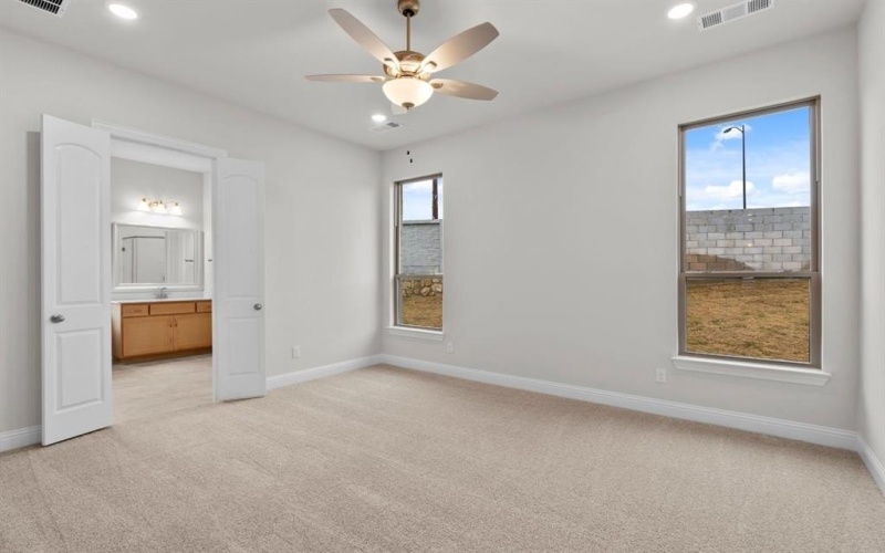 3200 Vermilion Street, McKinney, TX 75070, 4 Habitaciones Habitaciones , ,3 BañosBaños,Residential,En Venta,3200 Vermilion Street,0,21143600