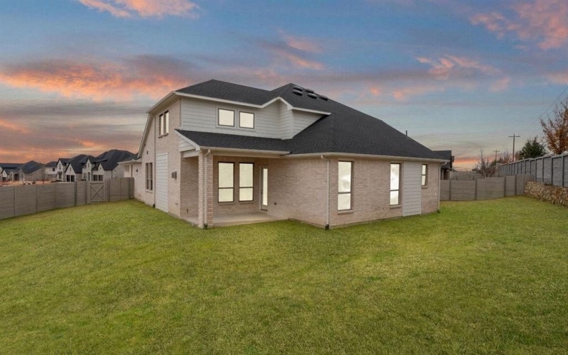 3200 Vermilion Street, McKinney, TX 75070, 4 Habitaciones Habitaciones , ,3 BañosBaños,Residential,En Venta,3200 Vermilion Street,0,21143600