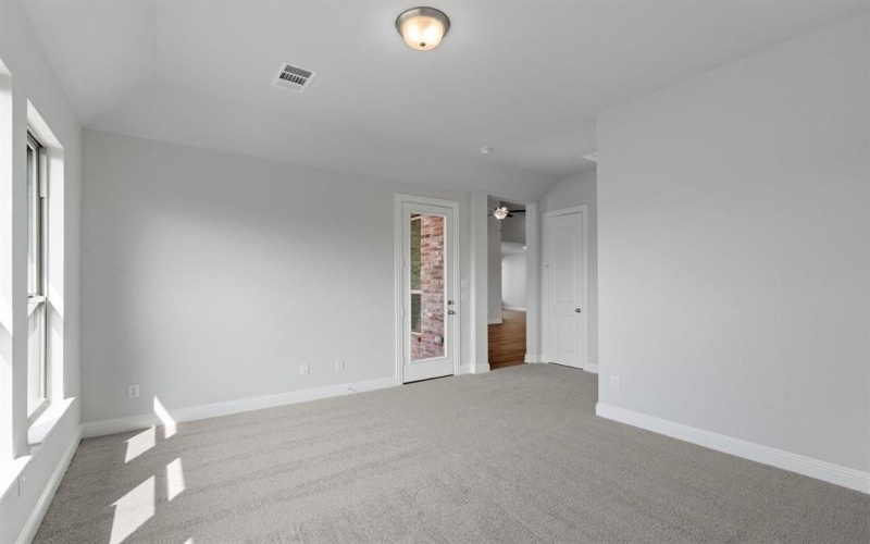 2109 Birch Street, Mansfield, TX 76063, 4 Bedrooms Bedrooms, ,5 BathroomsBathrooms,Residential,For Sale,2109 Birch Street,0,21143621