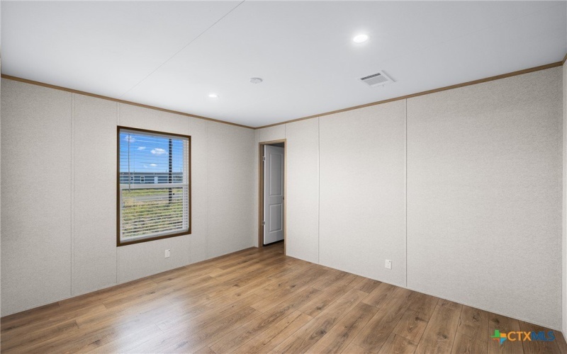 139 Azalea Court, Dale, TX 78616, 5 Bedrooms Bedrooms, ,3 BathroomsBathrooms,Residential,For Sale,139 Azalea Court,0,600922