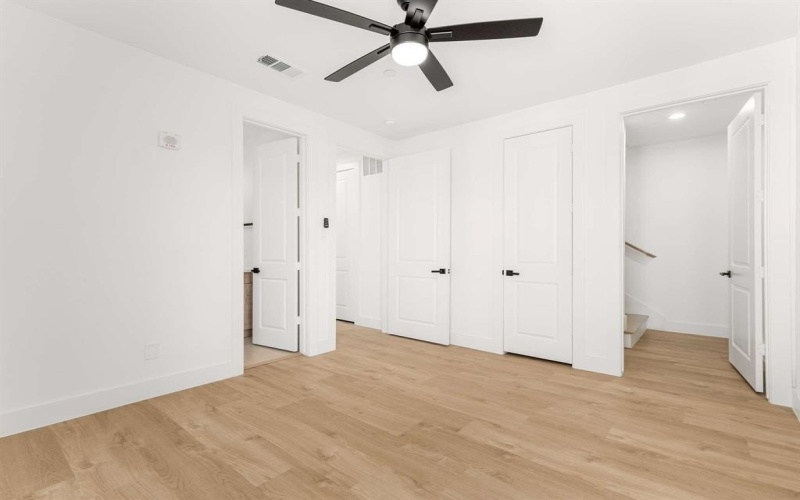 2015 N Prairie Avenue #103, Dallas, TX 75204, 2 Habitaciones Habitaciones , ,2 BañosBaños,Residential,En Venta,2015 N Prairie Avenue,0,21142041