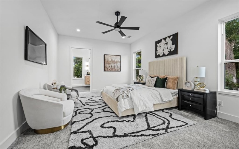 812 W 10th Street, Dallas, TX 75208, 3 Bedrooms Bedrooms, ,2 BathroomsBathrooms,Residential,For Sale,812 W 10th Street,0,21142320