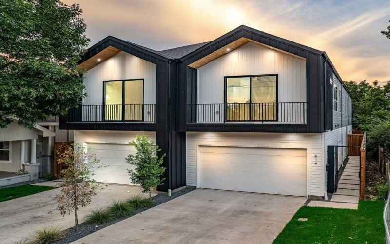 812 W 10th Street, Dallas, TX 75208, 3 Bedrooms Bedrooms, ,2 BathroomsBathrooms,Residential,For Sale,812 W 10th Street,0,21142320