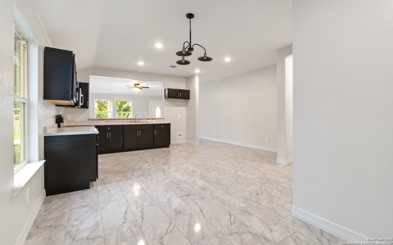 10302 Renova, San Antonio, TX 78214, 3 Habitaciones Habitaciones , ,2 BañosBaños,Residential,En Venta,10302 Renova,0,1875774