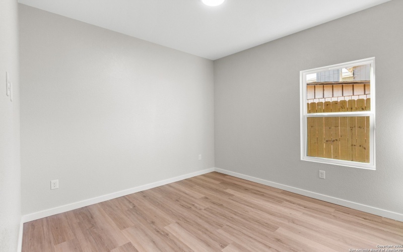 107 Calles St, San Antonio, TX 78207, 3 Bedrooms Bedrooms, ,2 BathroomsBathrooms,Residential,For Sale,107 Calles St,0,1931238