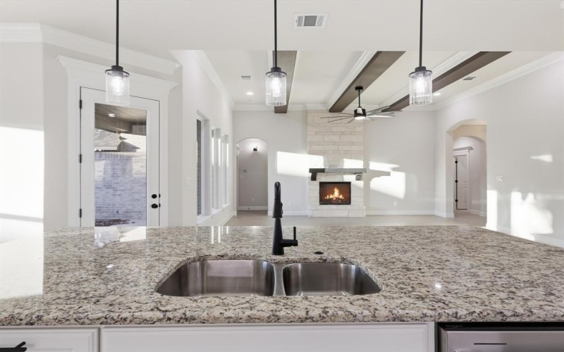 1486 Highland Park Circle, Granbury, TX 76048, 4 Bedrooms Bedrooms, ,2 BathroomsBathrooms,Residential,For Sale,1486 Highland Park Circle,0,21138413