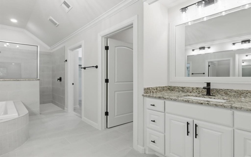 1486 Highland Park Circle, Granbury, TX 76048, 4 Bedrooms Bedrooms, ,2 BathroomsBathrooms,Residential,For Sale,1486 Highland Park Circle,0,21138413