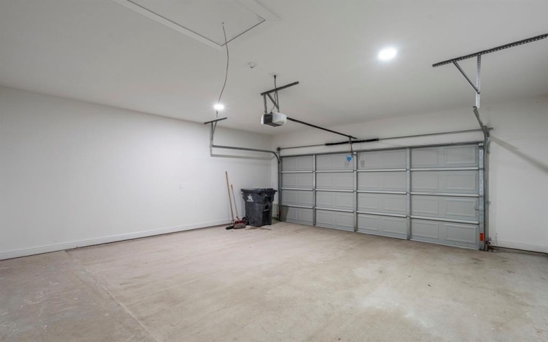 518 S Cockrell Hill Road, Cockrell Hill, TX 75211, 3 Habitaciones Habitaciones , ,2 BañosBaños,Residential,En Venta,518 S Cockrell Hill Road,0,21142339