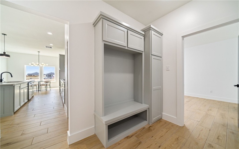 1473 Irigoyen Court, Corpus Christi, TX 78415, 4 Bedrooms Bedrooms, ,3 BathroomsBathrooms,Residential,For Sale,1473 Irigoyen Court,0,469447