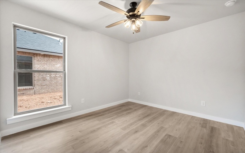 2208 134th Street, Lubbock, TX 79423, 4 Habitaciones Habitaciones , ,2 BañosBaños,Residential,En Venta,2208 134th Street,202552206