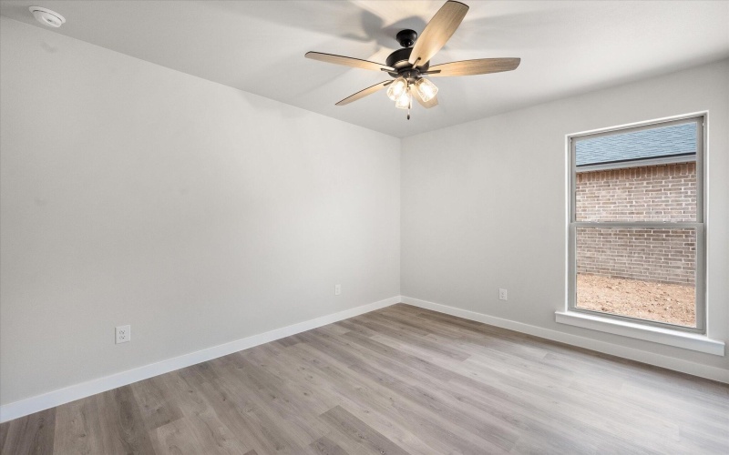 2208 134th Street, Lubbock, TX 79423, 4 Habitaciones Habitaciones , ,2 BañosBaños,Residential,En Venta,2208 134th Street,202552206