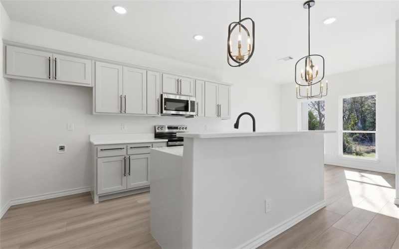 609 W Washington Avenue, Whitney, TX 76692, 3 Bedrooms Bedrooms, ,2 BathroomsBathrooms,Residential,For Sale,609 W Washington Avenue,0,21135544