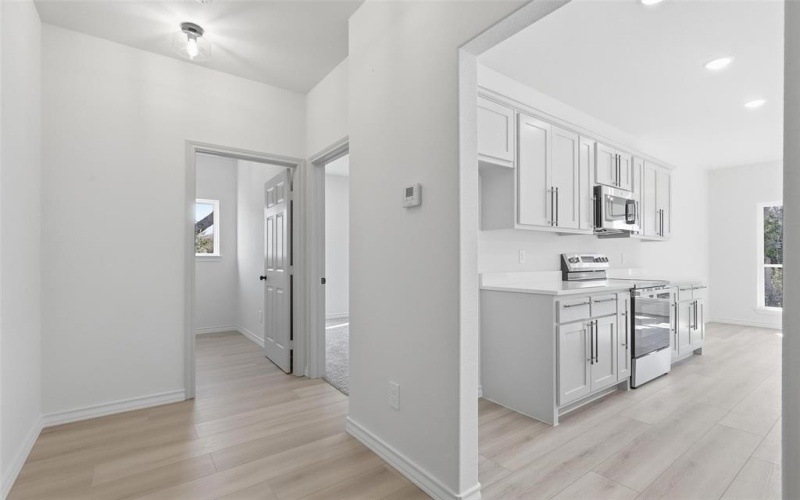 609 W Washington Avenue, Whitney, TX 76692, 3 Bedrooms Bedrooms, ,2 BathroomsBathrooms,Residential,For Sale,609 W Washington Avenue,0,21135544