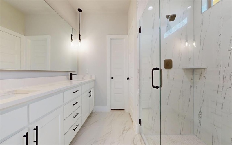 801 Birch Street, Grand Prairie, TX 75050, 3 Habitaciones Habitaciones , ,2 BañosBaños,Residential,En Venta,801 Birch Street,0,21143698