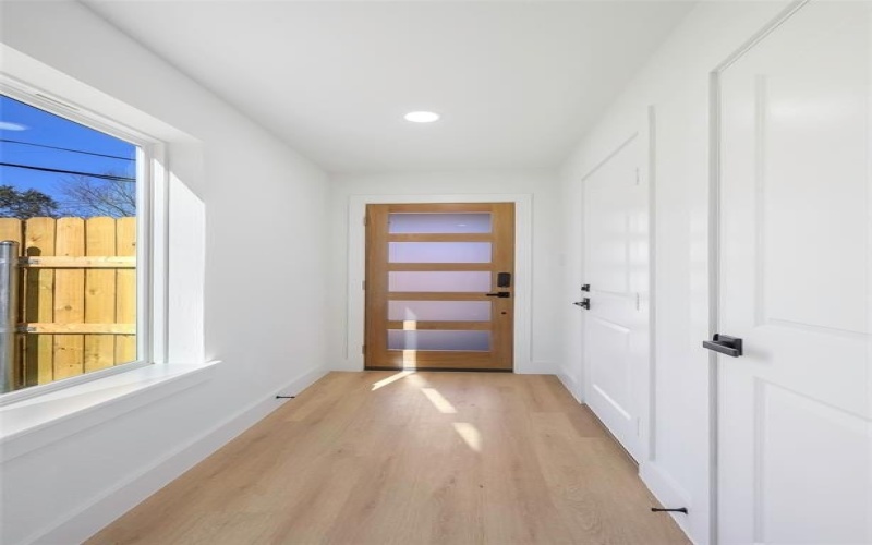 2302 Anderson Street, Dallas, TX 75215, 3 Bedrooms Bedrooms, ,3 BathroomsBathrooms,Residential,For Sale,2302 Anderson Street,0,21143751