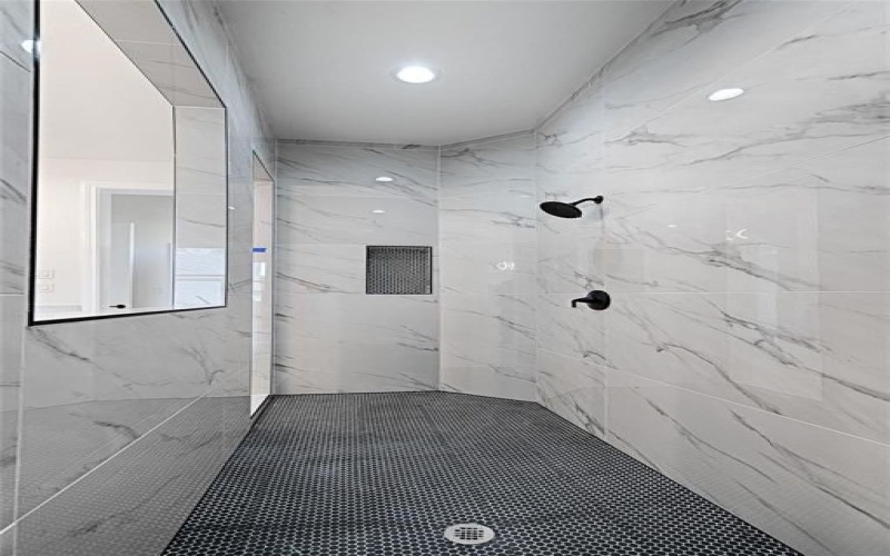 3611 Jacks Loop, Midlothian, TX 76065, 5 Bedrooms Bedrooms, ,7 BathroomsBathrooms,Residential,For Sale,3611 Jacks Loop,0,21143757