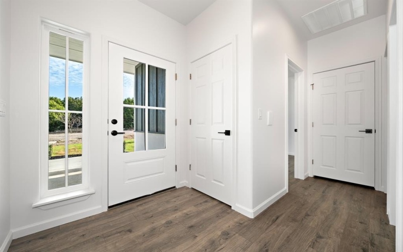 125 Hill Shadow Lane, Whitney, TX 76692, 3 Bedrooms Bedrooms, ,2 BathroomsBathrooms,Residential,For Sale,125 Hill Shadow Lane,0,21143794