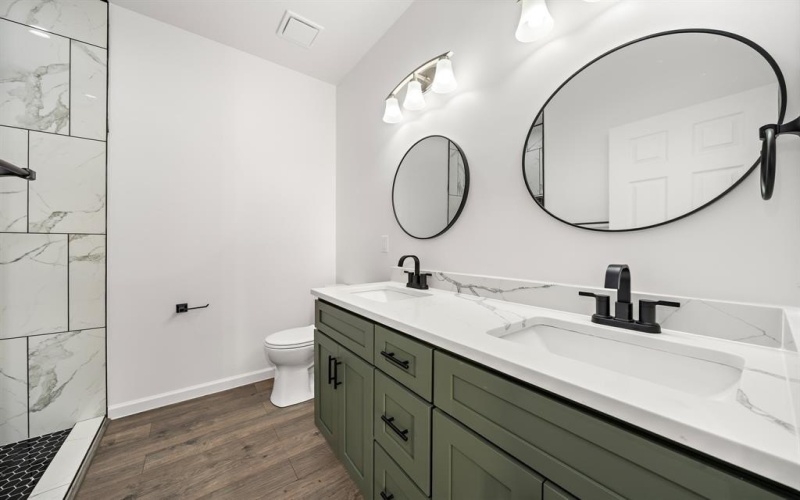 125 Hill Shadow Lane, Whitney, TX 76692, 3 Bedrooms Bedrooms, ,2 BathroomsBathrooms,Residential,For Sale,125 Hill Shadow Lane,0,21143794