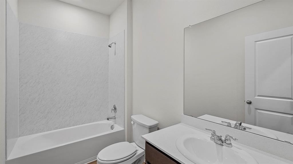 3303 Spaulding Drive, Paris, TX 75460, 4 Bedrooms Bedrooms, ,3 BathroomsBathrooms,Residential,For Sale,3303 Spaulding Drive,0,21143900