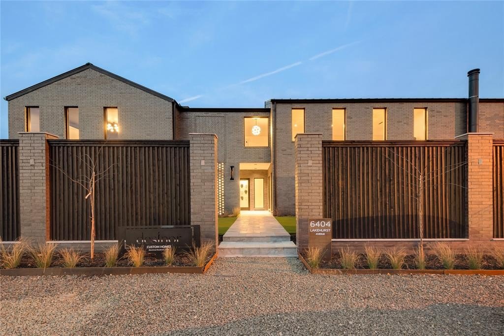 6404 Lakehurst Avenue, Dallas, TX 75230, 5 Bedrooms Bedrooms, ,6 BathroomsBathrooms,Residential,For Sale,6404 Lakehurst Avenue,0,21143936