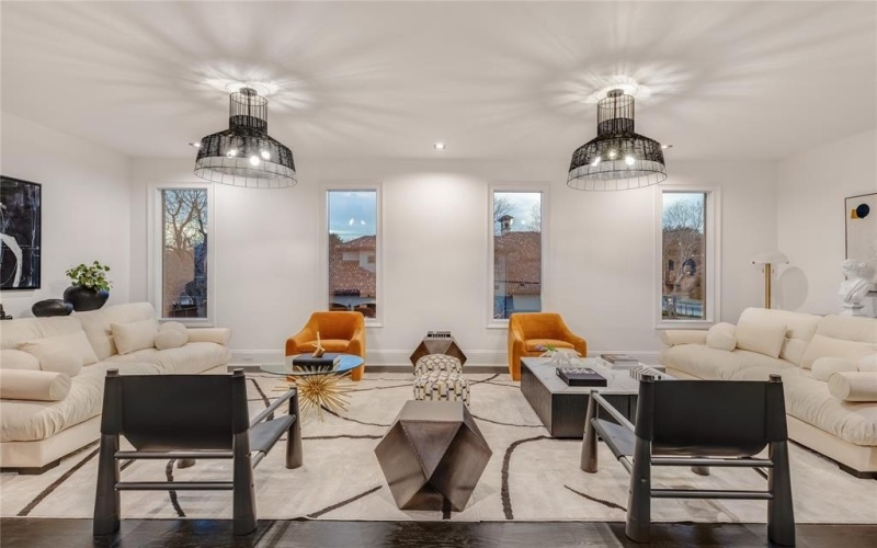 6404 Lakehurst Avenue, Dallas, TX 75230, 5 Bedrooms Bedrooms, ,6 BathroomsBathrooms,Residential,For Sale,6404 Lakehurst Avenue,0,21143936