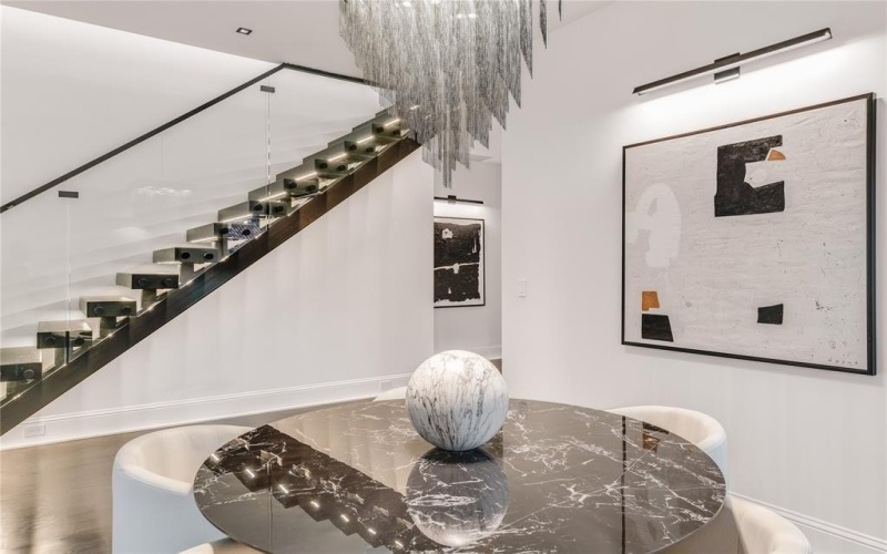 6404 Lakehurst Avenue, Dallas, TX 75230, 5 Bedrooms Bedrooms, ,6 BathroomsBathrooms,Residential,For Sale,6404 Lakehurst Avenue,0,21143936