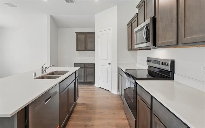 509 Yellow Rose Road, Princeton, TX 75407, 4 Bedrooms Bedrooms, ,2 BathroomsBathrooms,Residential,For Sale,509 Yellow Rose Road,0,21143943