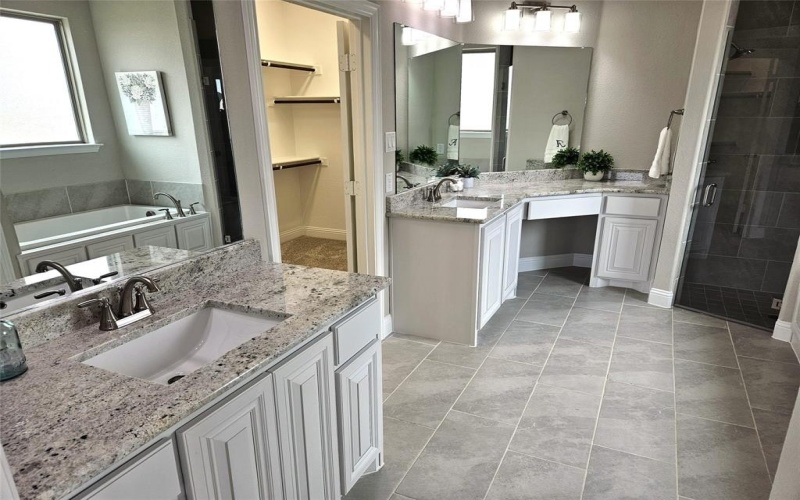 241 Blythe Road, Van Alstyne, TX 75495, 6 Habitaciones Habitaciones , ,3 BañosBaños,Residential,En Venta,241 Blythe Road,0,21144040