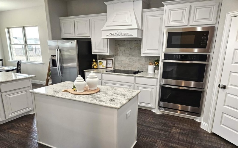 241 Blythe Road, Van Alstyne, TX 75495, 6 Habitaciones Habitaciones , ,3 BañosBaños,Residential,En Venta,241 Blythe Road,0,21144040