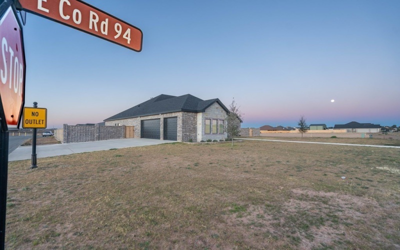5501 County Rd 94, Midland, TX 79706, 4 Habitaciones Habitaciones , ,3 BañosBaños,Residential,En Venta,5501 County Rd 94,0,50087735