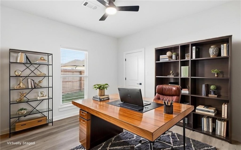 2102 Joppi Court, Bryan, TX 77807, 4 Habitaciones Habitaciones , ,2 BañosBaños,Residential,En Venta,2102 Joppi Court,0,26000080