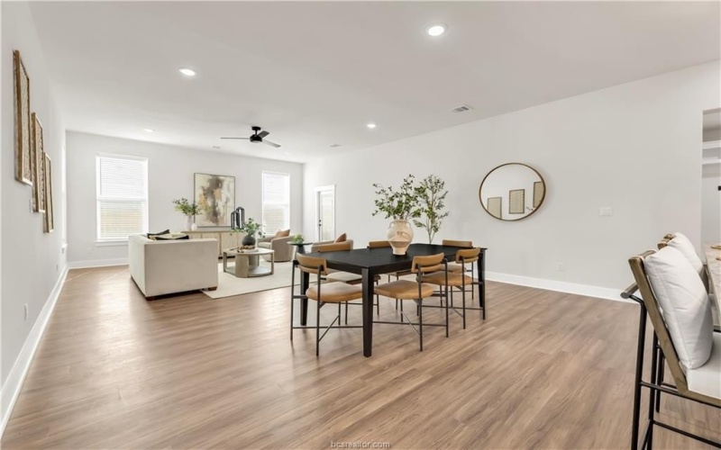 4002 Etonbury Avenue, College Station, TX 77845, 4 Habitaciones Habitaciones , ,3 BañosBaños,Residential,En Venta,4002 Etonbury Avenue,0,26000112