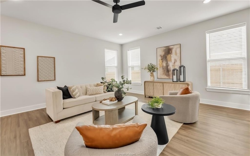 4002 Etonbury Avenue, College Station, TX 77845, 4 Habitaciones Habitaciones , ,3 BañosBaños,Residential,En Venta,4002 Etonbury Avenue,0,26000112