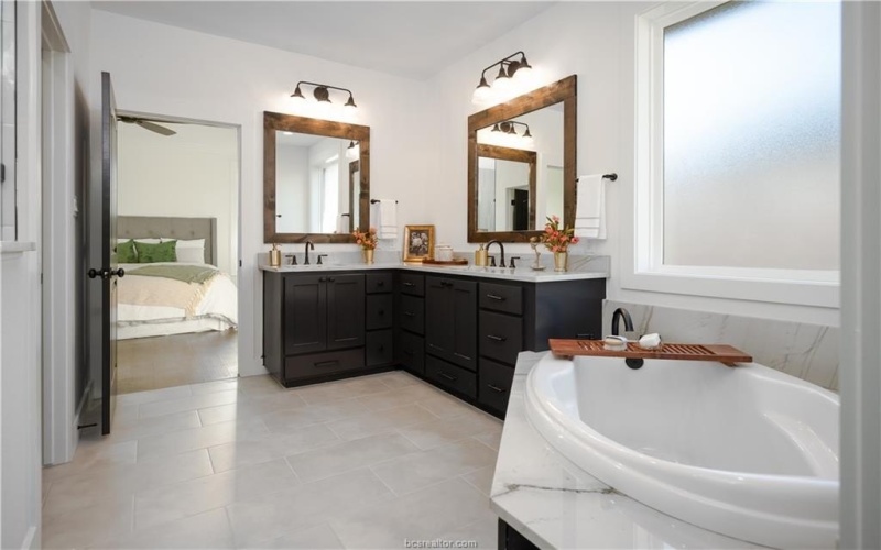 2307 Terrapin Trail, College Station, TX 77845, 4 Bedrooms Bedrooms, ,3 BathroomsBathrooms,Residential,For Sale,2307 Terrapin Trail,0,26000121