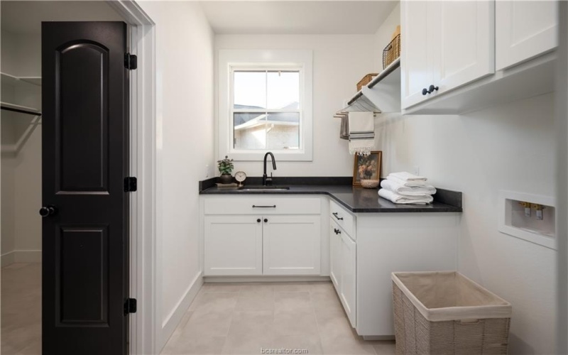 2307 Terrapin Trail, College Station, TX 77845, 4 Bedrooms Bedrooms, ,3 BathroomsBathrooms,Residential,For Sale,2307 Terrapin Trail,0,26000121