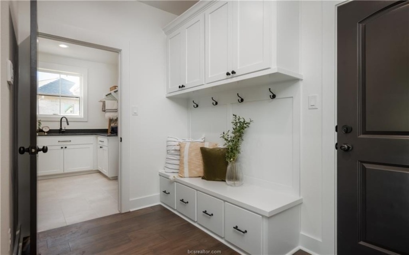 2307 Terrapin Trail, College Station, TX 77845, 4 Bedrooms Bedrooms, ,3 BathroomsBathrooms,Residential,For Sale,2307 Terrapin Trail,0,26000121