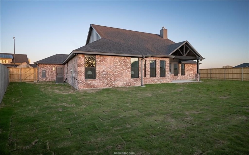 2307 Terrapin Trail, College Station, TX 77845, 4 Bedrooms Bedrooms, ,3 BathroomsBathrooms,Residential,For Sale,2307 Terrapin Trail,0,26000121