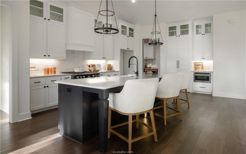 2307 Terrapin Trail, College Station, TX 77845, 4 Bedrooms Bedrooms, ,3 BathroomsBathrooms,Residential,For Sale,2307 Terrapin Trail,0,26000121