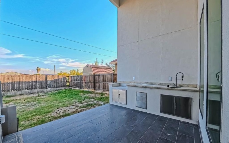 2626 Las Cimas Dr, Eagle Pass, TX 78852, 5 Bedrooms Bedrooms, ,3 BathroomsBathrooms,Residential,For Sale,2626 Las Cimas Dr,0,81390