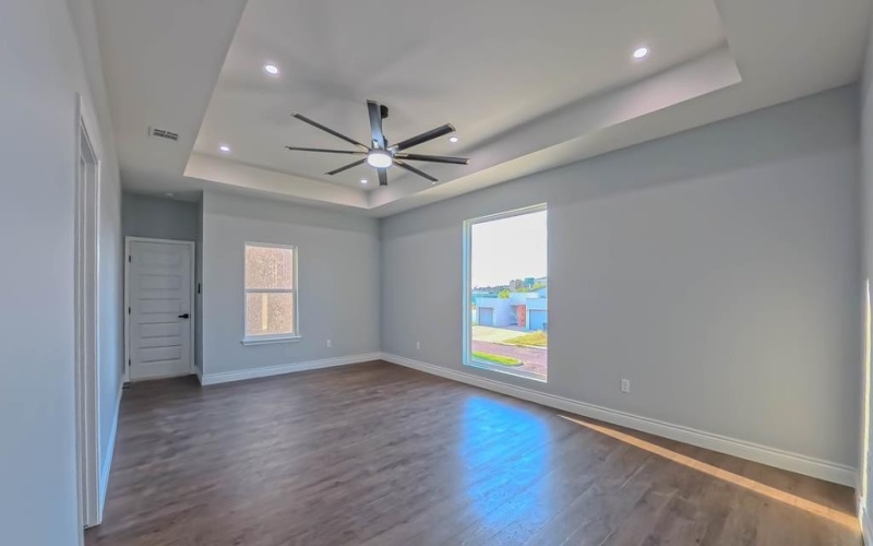 2626 Las Cimas Dr, Eagle Pass, TX 78852, 5 Bedrooms Bedrooms, ,3 BathroomsBathrooms,Residential,For Sale,2626 Las Cimas Dr,0,81390