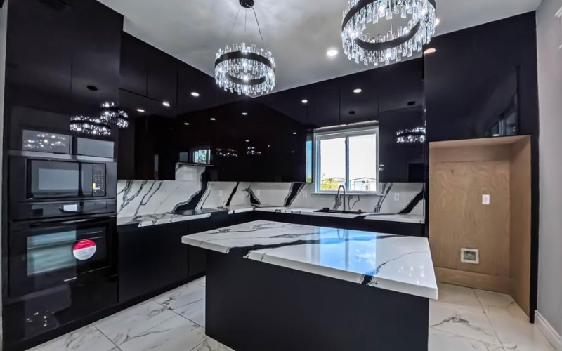 2626 Las Cimas Dr, Eagle Pass, TX 78852, 5 Bedrooms Bedrooms, ,3 BathroomsBathrooms,Residential,For Sale,2626 Las Cimas Dr,0,81390