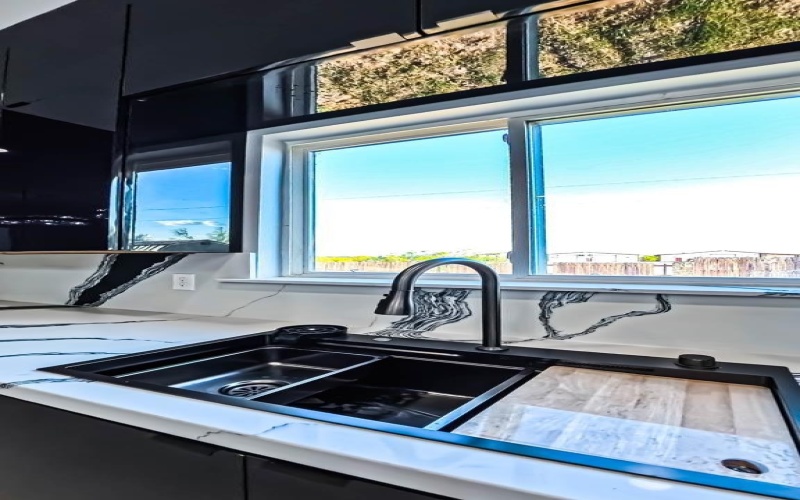 2626 Las Cimas Dr, Eagle Pass, TX 78852, 5 Bedrooms Bedrooms, ,3 BathroomsBathrooms,Residential,For Sale,2626 Las Cimas Dr,0,81390