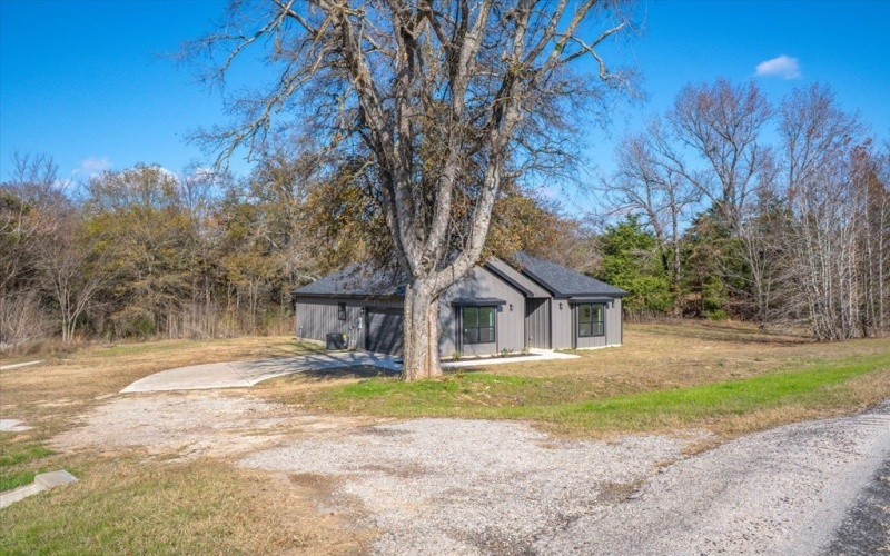 21010 FM 1805, Van, TX 75790, 3 Bedrooms Bedrooms, ,2 BathroomsBathrooms,Residential,For Sale,21010 FM 1805,0,110122