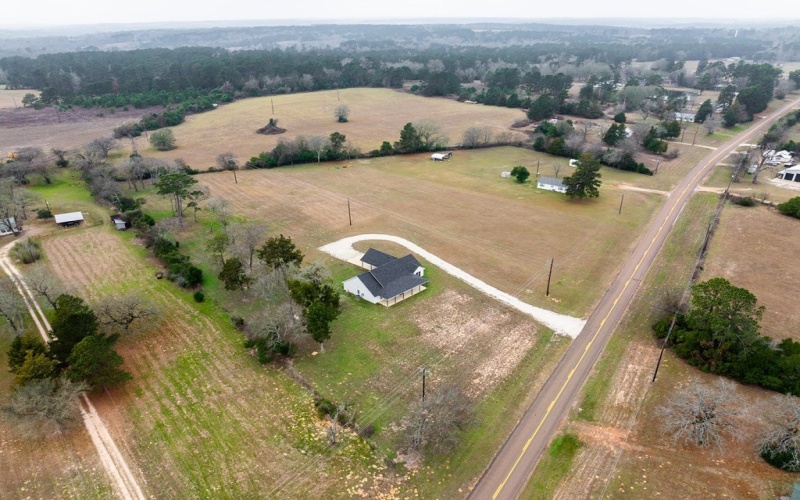 595 Fm 2968, GRAPELAND, TX 75844, 3 Habitaciones Habitaciones , ,2 BañosBaños,Residential,En Venta,595 Fm 2968,0,101895