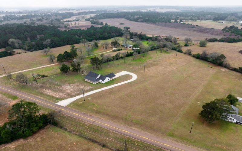 595 Fm 2968, GRAPELAND, TX 75844, 3 Habitaciones Habitaciones , ,2 BañosBaños,Residential,En Venta,595 Fm 2968,0,101895