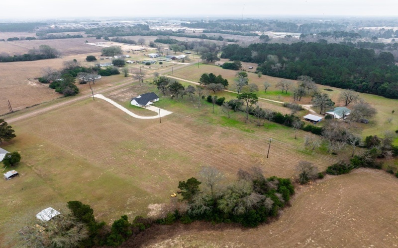 595 Fm 2968, GRAPELAND, TX 75844, 3 Habitaciones Habitaciones , ,2 BañosBaños,Residential,En Venta,595 Fm 2968,0,101895